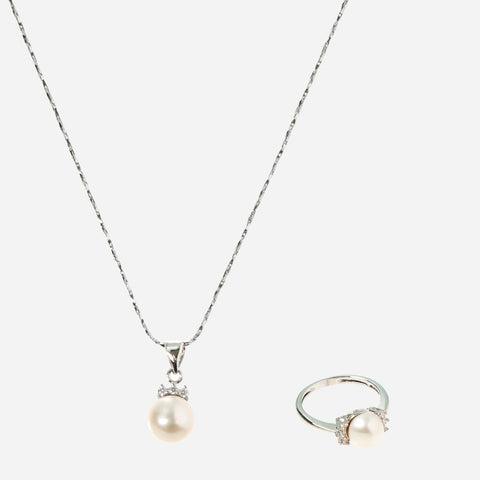 Khai Pearl Single Pearl Ring and Necklace Set