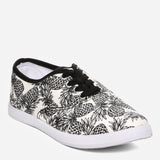 Kicks Women's Amanda Lace-up Sneakers