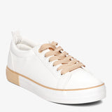 Kicks Women's Duinnie Sneakers