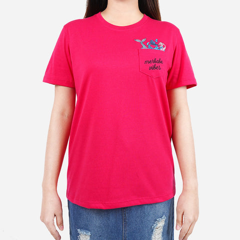 URBAN Merbabe Vibes Tee with Pocket in Fuchsia