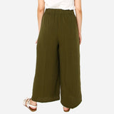 Tropiko by Kultura Ladies' Cropped Linen Pants in Olive