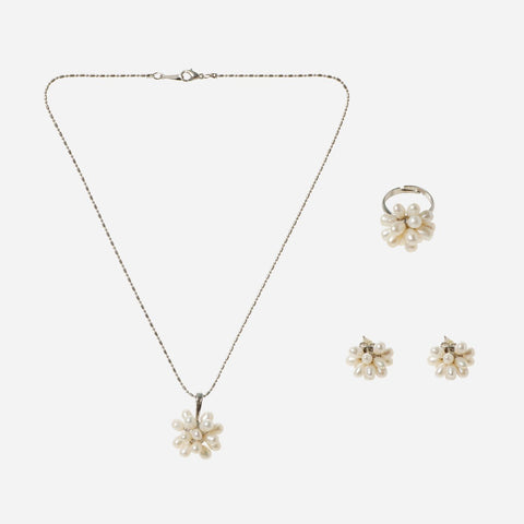 Lexur Pearl Jewelry Set