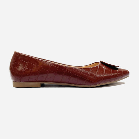 Bata Ladies Elena Edo Flat Pointed toe