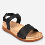 Parisian Women's Ellen Flat Sandals