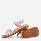 Parisian Women's Ellen Flat Sandals