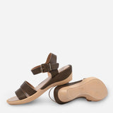 Parisian Women's Eries Mid-Wedge Sandals